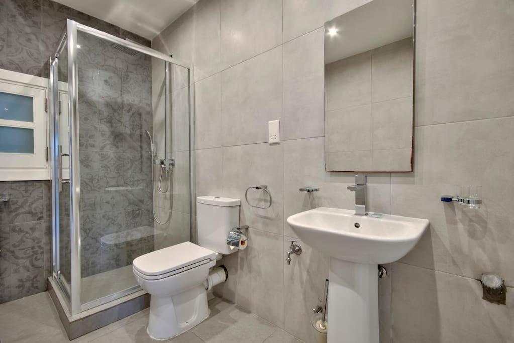 Vallettastay - Orangerie Two Bedroom Apartment 402 エクステリア 写真